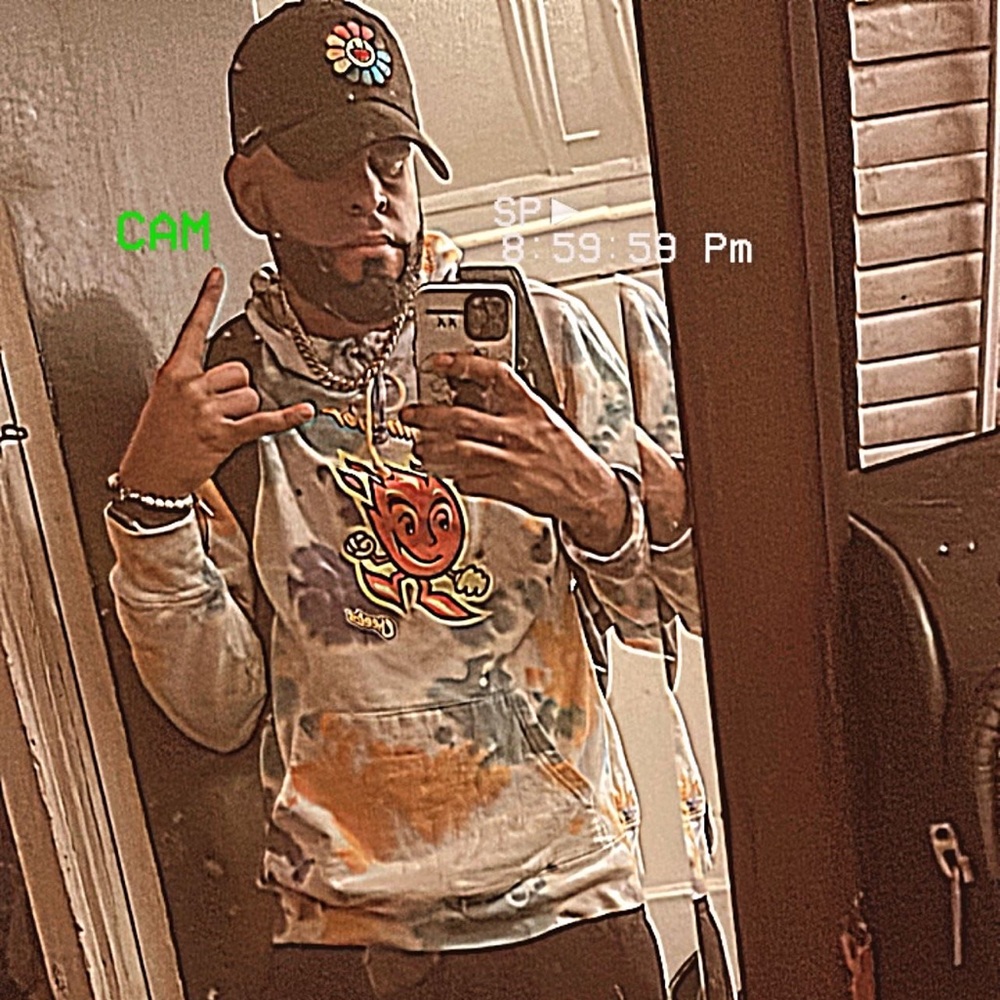 Meet your Posher, Luis